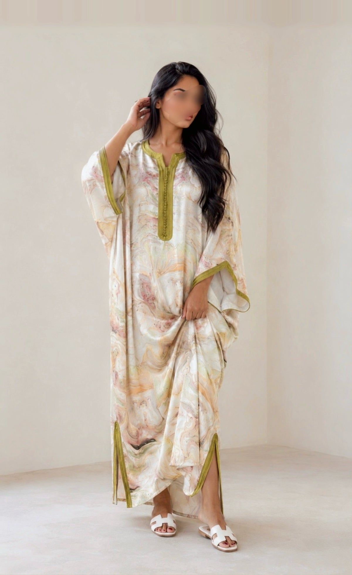 Gandoura Satin de Soie Vert olive & Crème Selma